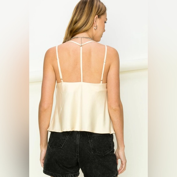 CHAMPAGNE COWL NECK TANK 🍾 - Picture 4 of 8